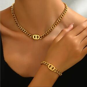 🎉Nrw Chic Gold Chain Necklace and Bracelet Set